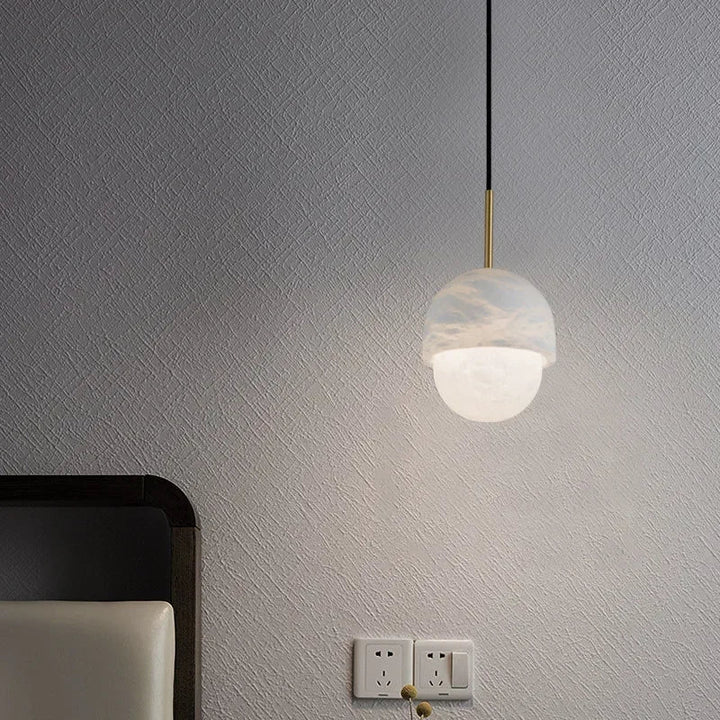 Suspension luminaire blanche en marbre design moderne chic