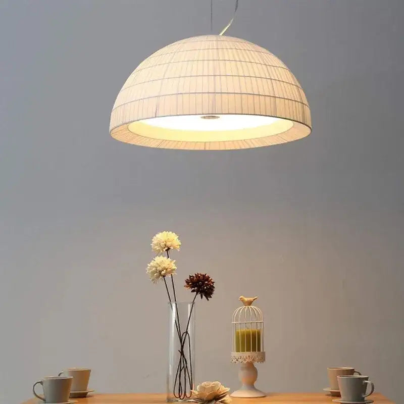 Suspension luminaire blanche pour salle à manger moderne

