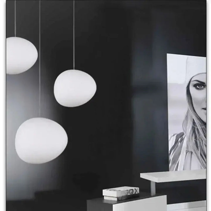 Suspension luminaire boule blanche à LED pour intérieur moderne

