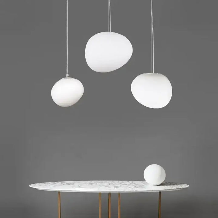 Suspension luminaire boule blanche à LED pour intérieur moderne

