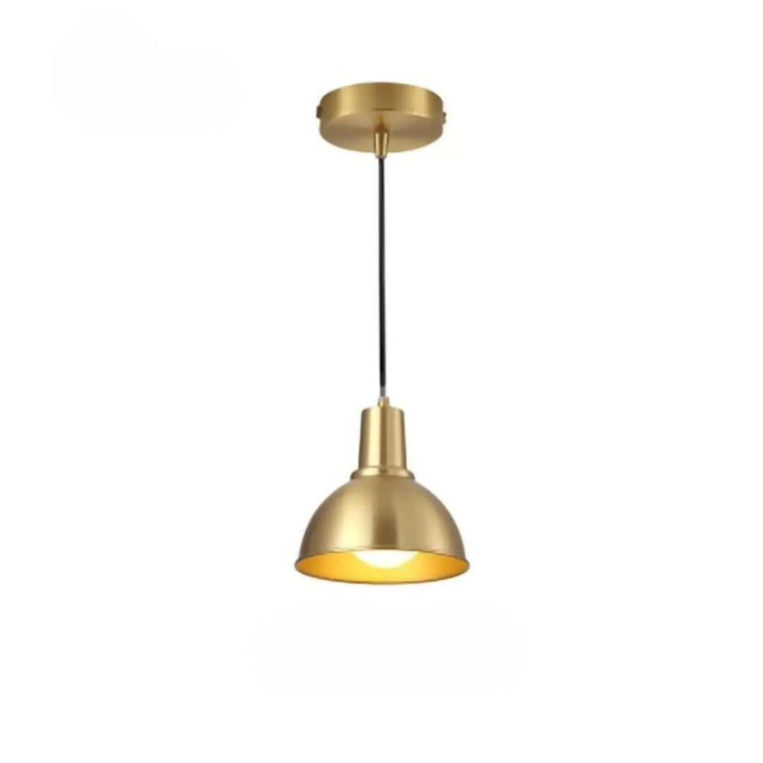 Suspension luminaire uranus en laiton avec abat-jour en forme de dôme et câble noir pour lampes suspendues élégantes