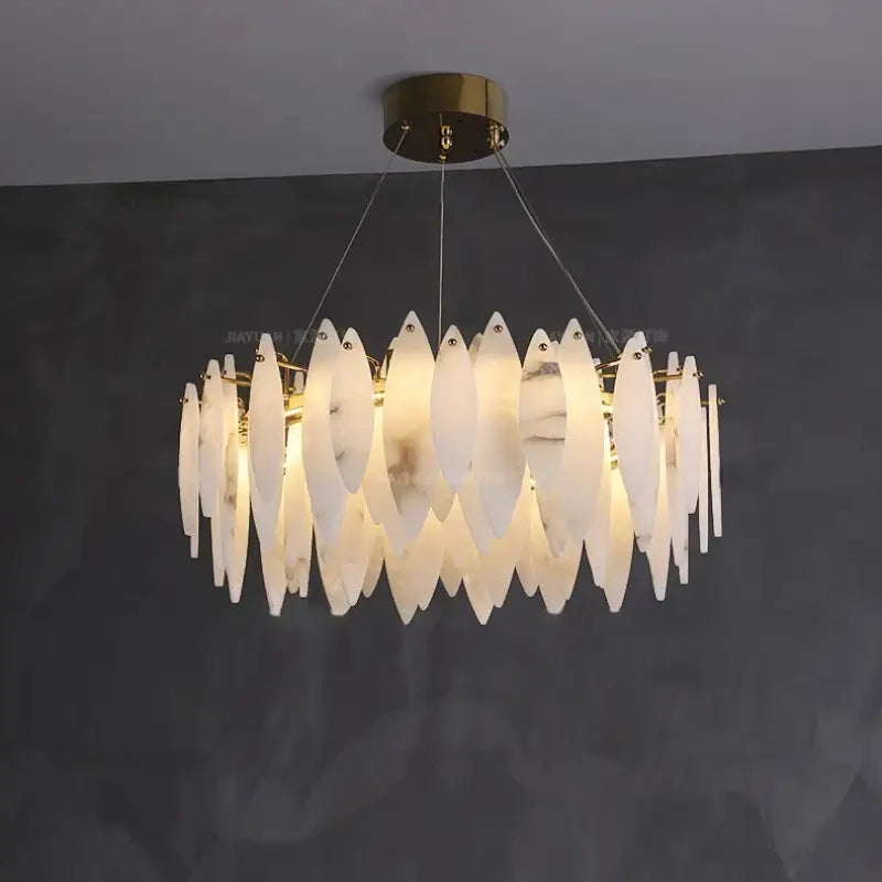 Suspension circulaire en marbre et fer forgé élégant