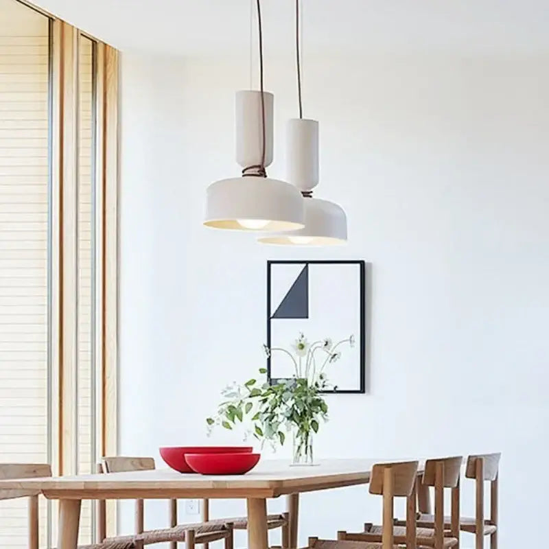 Suspension luminaire contemporaine blanche au style scandinave