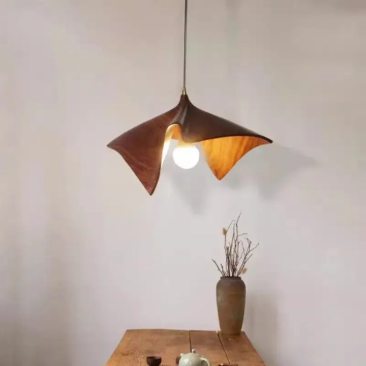 Suspension luminaire contemporaine avec finition bois