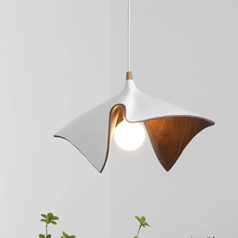 Suspension luminaire contemporaine avec finition bois