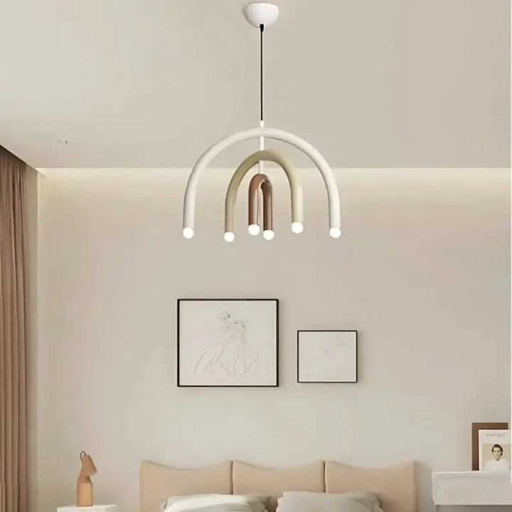 Suspension luminaire design en arcs arrondis