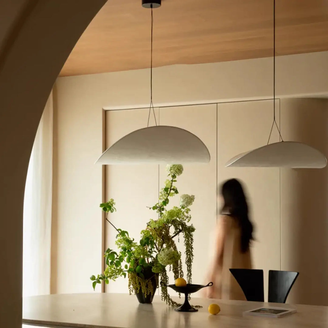 Suspension luminaire design blanc mat formes galets moderne