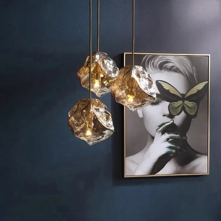 Suspension Luminaire Design Glaçon en Verre Transparent