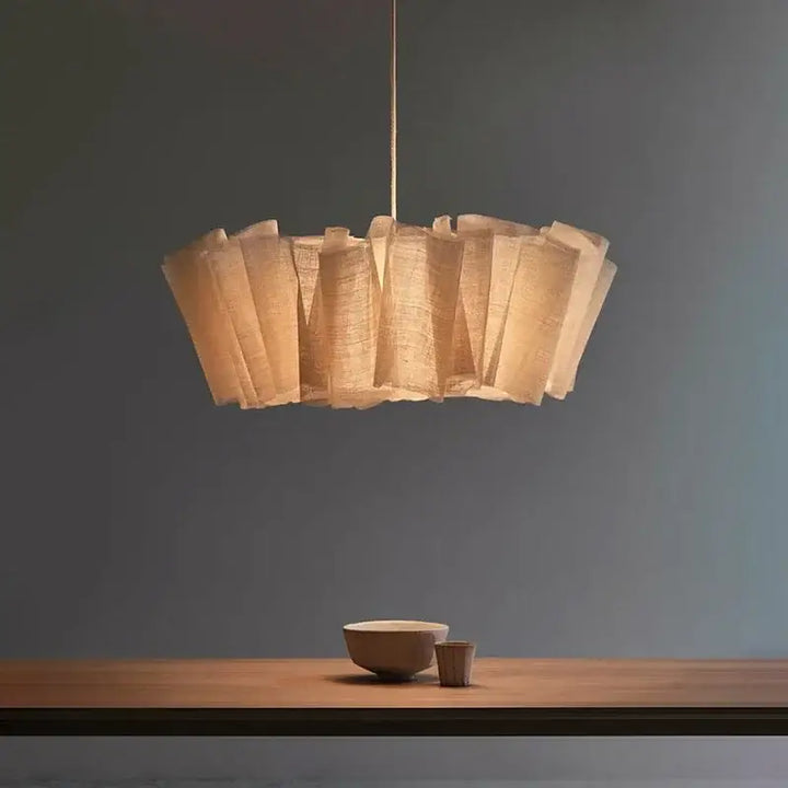 Suspension luminaire design en lamelles de bois scandinave
