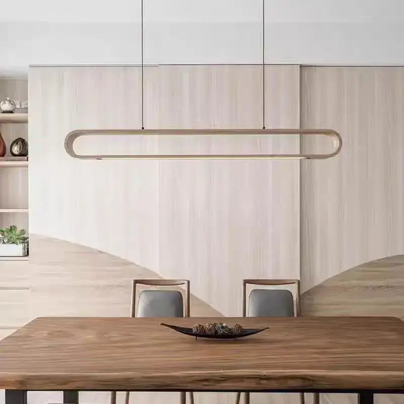 Suspension luminaire design linéaire en bois naturel élégant