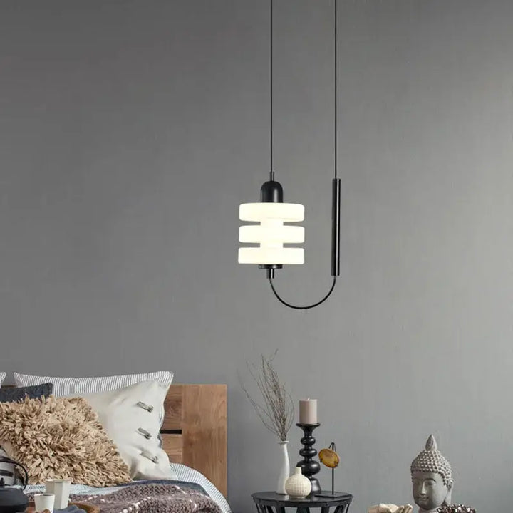 Suspension luminaire design minimaliste en verre blanc et noir