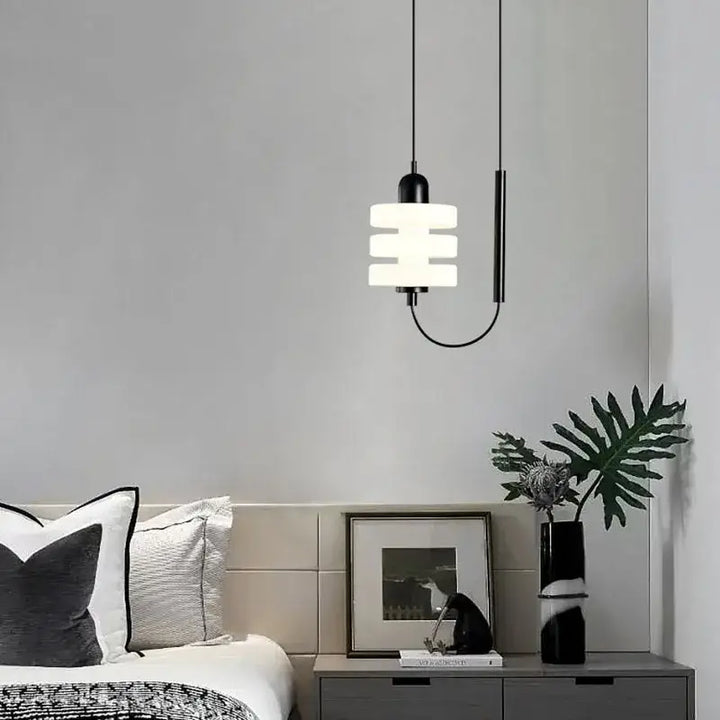 Suspension luminaire design minimaliste en verre blanc et noir