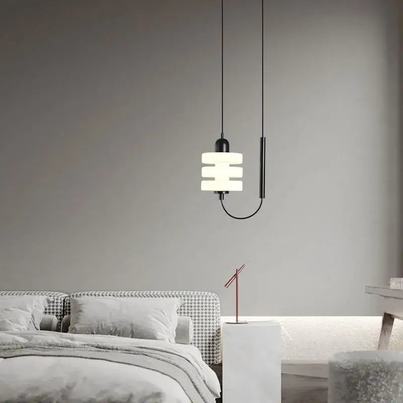 Suspension luminaire design minimaliste en verre blanc et noir