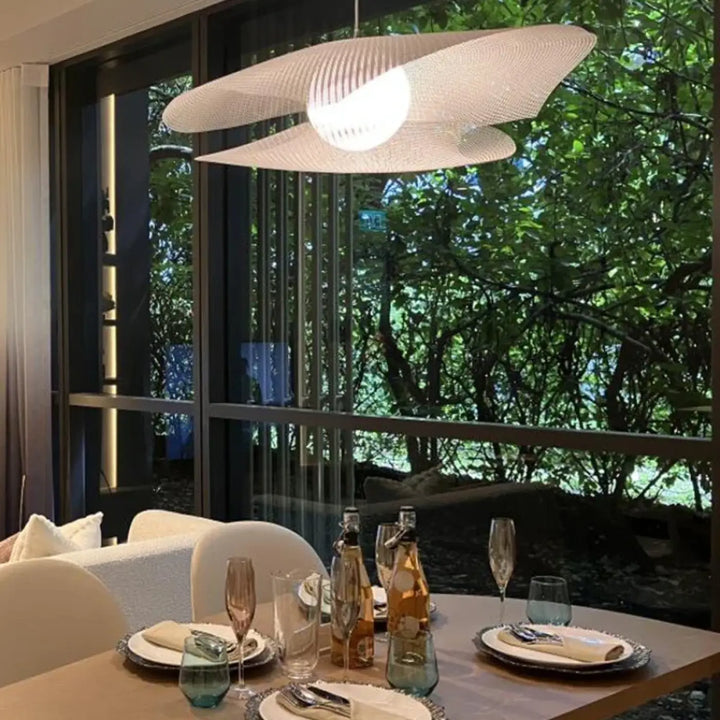 Suspension luminaire design moderne en maille métallique blanc