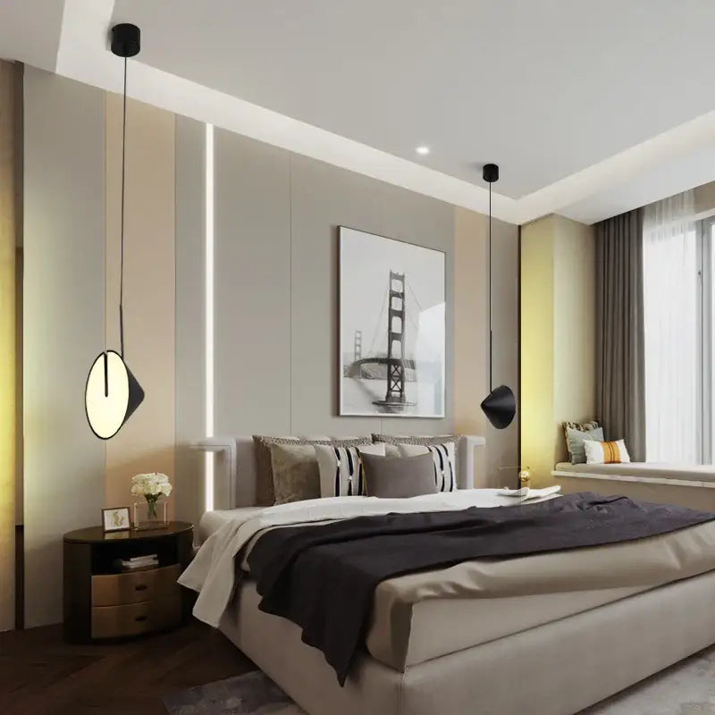 Suspension luminaire design noir forme conique élégante