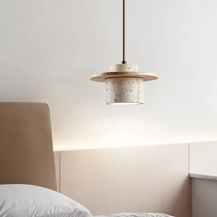 Suspension luminaire design en pierre travertin beige ou marron