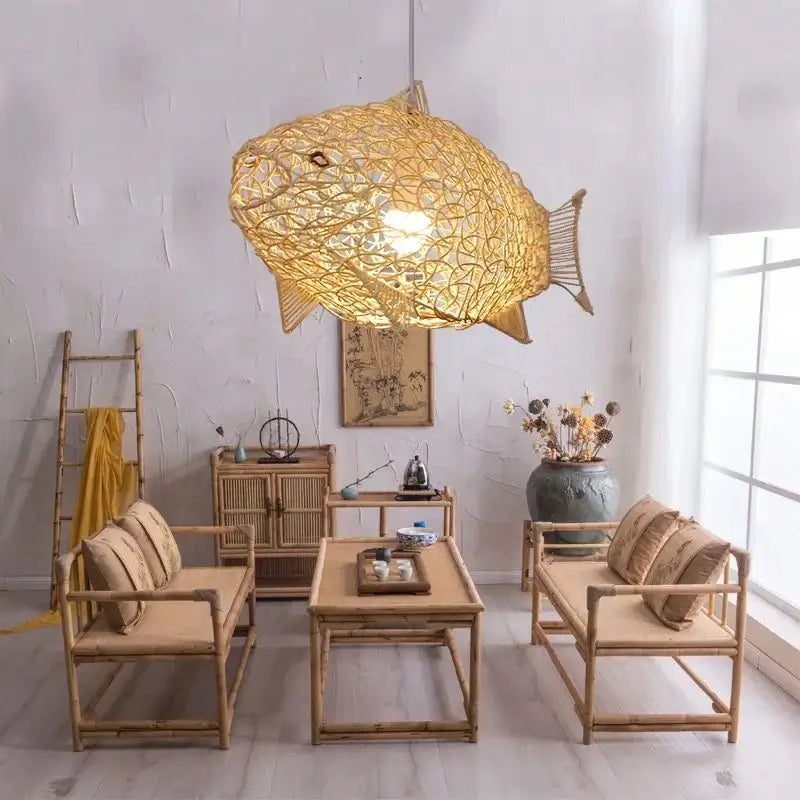 Suspension luminaire design poisson en osier naturel chic
