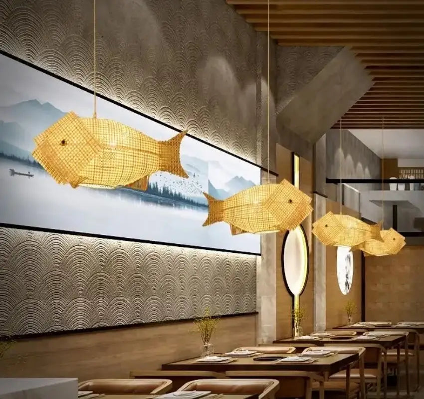 Suspension luminaire design poisson en osier naturel chic