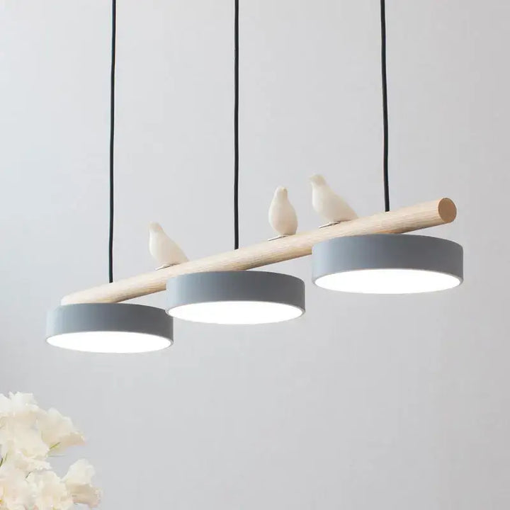 Suspension design scandinave avec oiseaux bois coloré