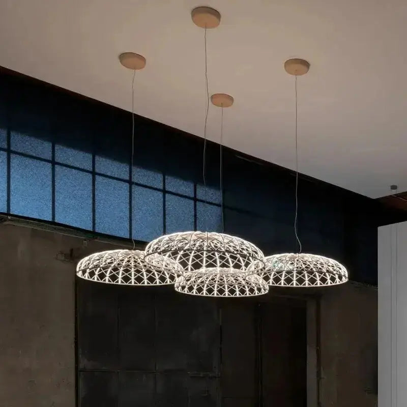 Suspension luminaire en dôme tressé au design naturel et bohème