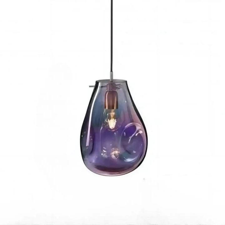 Suspension luminaire vulco avec abat-jour en verre dégradé violet et bleu en forme de goutte et ampoule filament visible