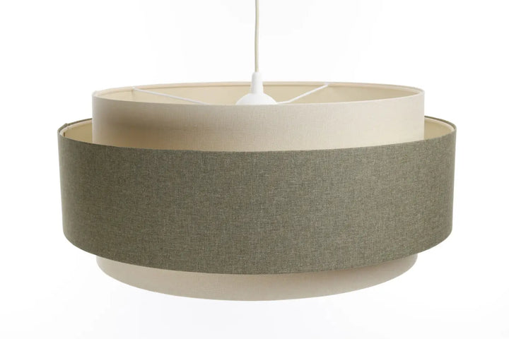 Suspension luminaire doblo boho élégant avec abat-jour texturé gris vert et doublure blanc crème suspendue par cordon blanc