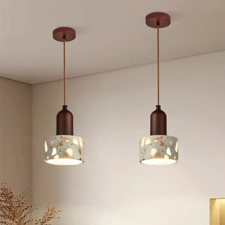 Suspension luminaire en métal avec abat-jour marbré design élégant