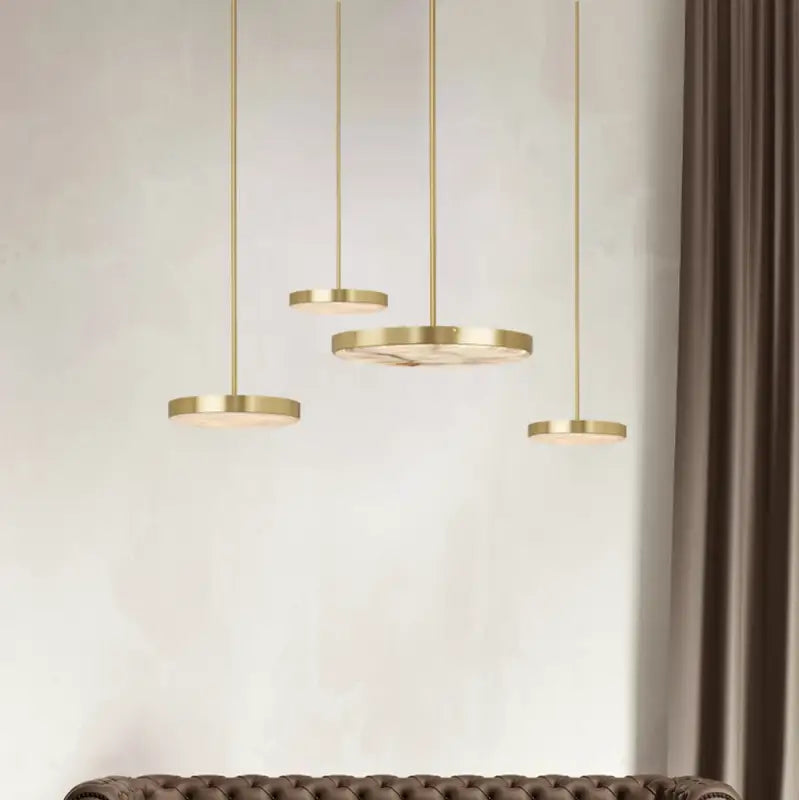 Suspension luminaire en métal avec lampe en marbre design