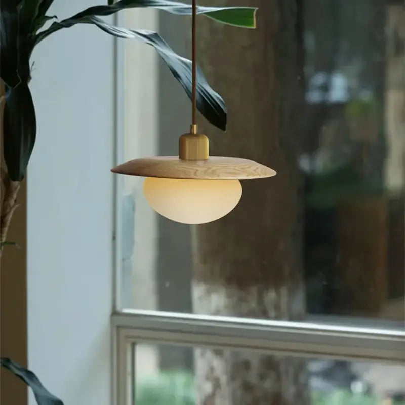 Suspension Luminaire Moderne Design Doré Avec Globe Blanc