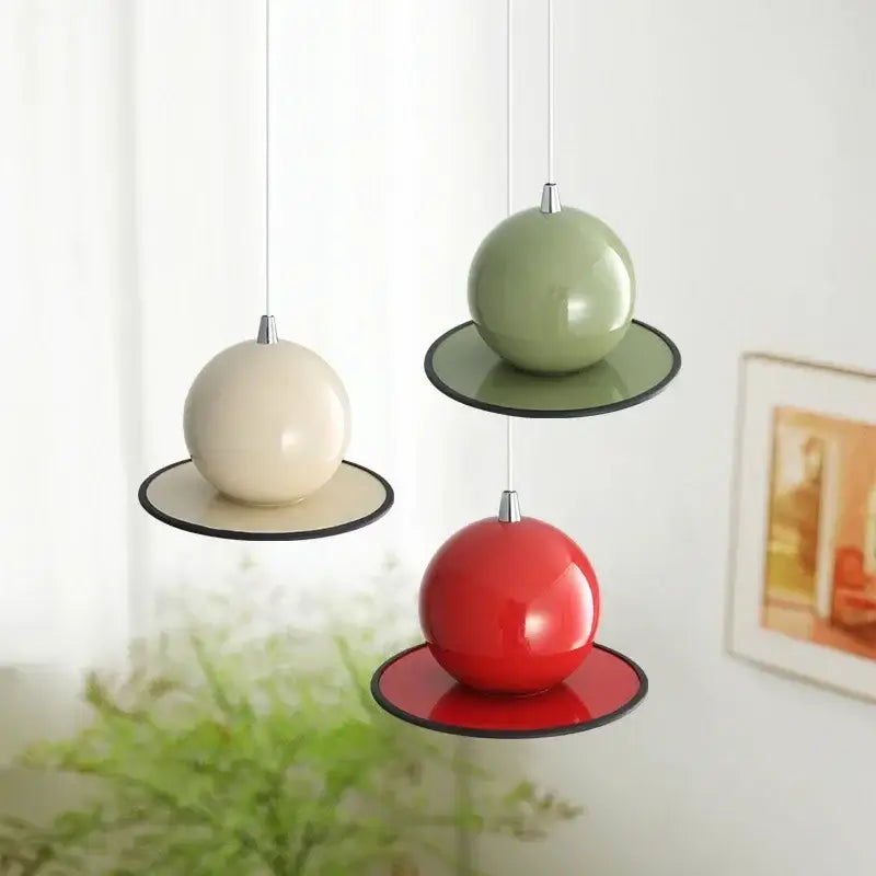 Suspension Luminaire Moderne Design Sphère Colorée Élégante