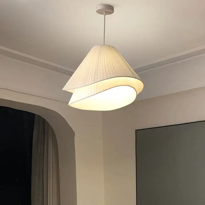 Suspension Luminaire Moderne En Tissu Blanc Plissé Design Élégant

