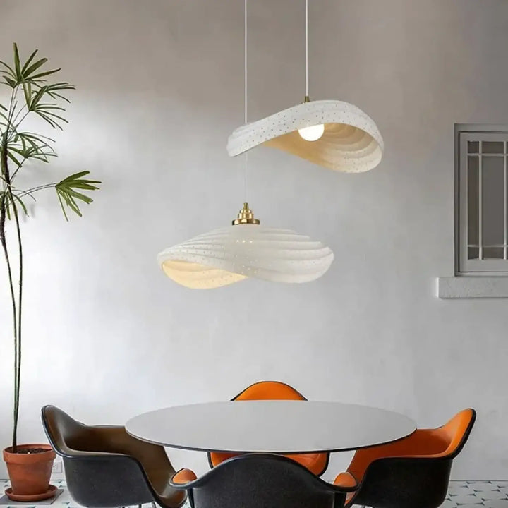 Suspension luminaire moderne formes galets blanc design