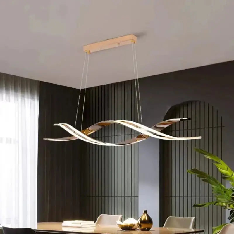 Suspension luminaire moderne LED noir ou doré pour salle à manger

