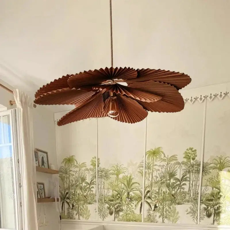 Suspension luminaire moderne pétales plissés inspiration fleur

