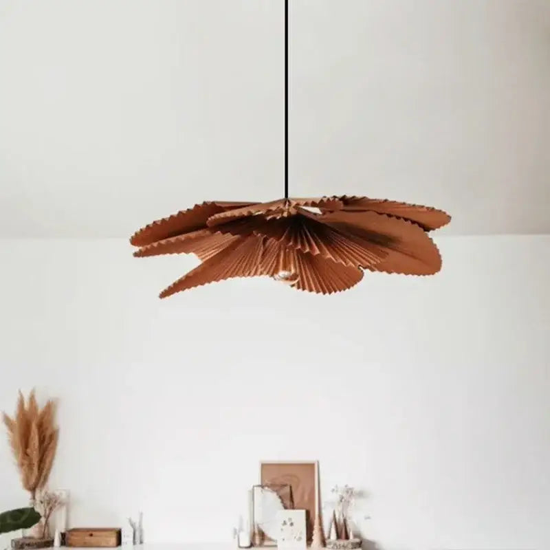 Suspension luminaire moderne pétales plissés inspiration fleur

