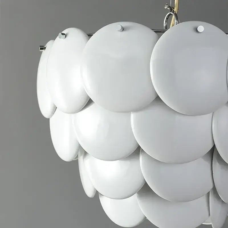 Suspension luminaire moderne en verre blanc sculpté élégant