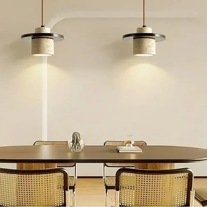 Suspension luminaire naturelle en pierre texturée et bois naturel