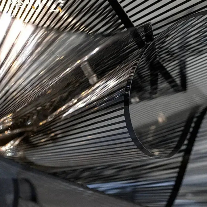 Suspension luminaire noir au design original en chiffon sombre

