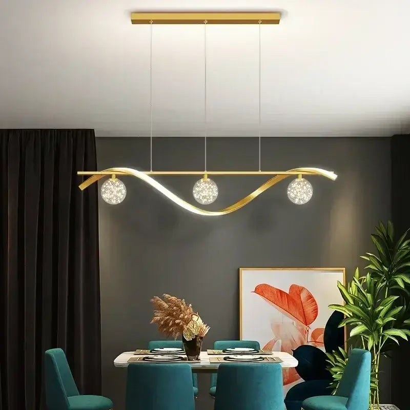 Suspension luminaire ondulée avec 3 boules au style tendance

