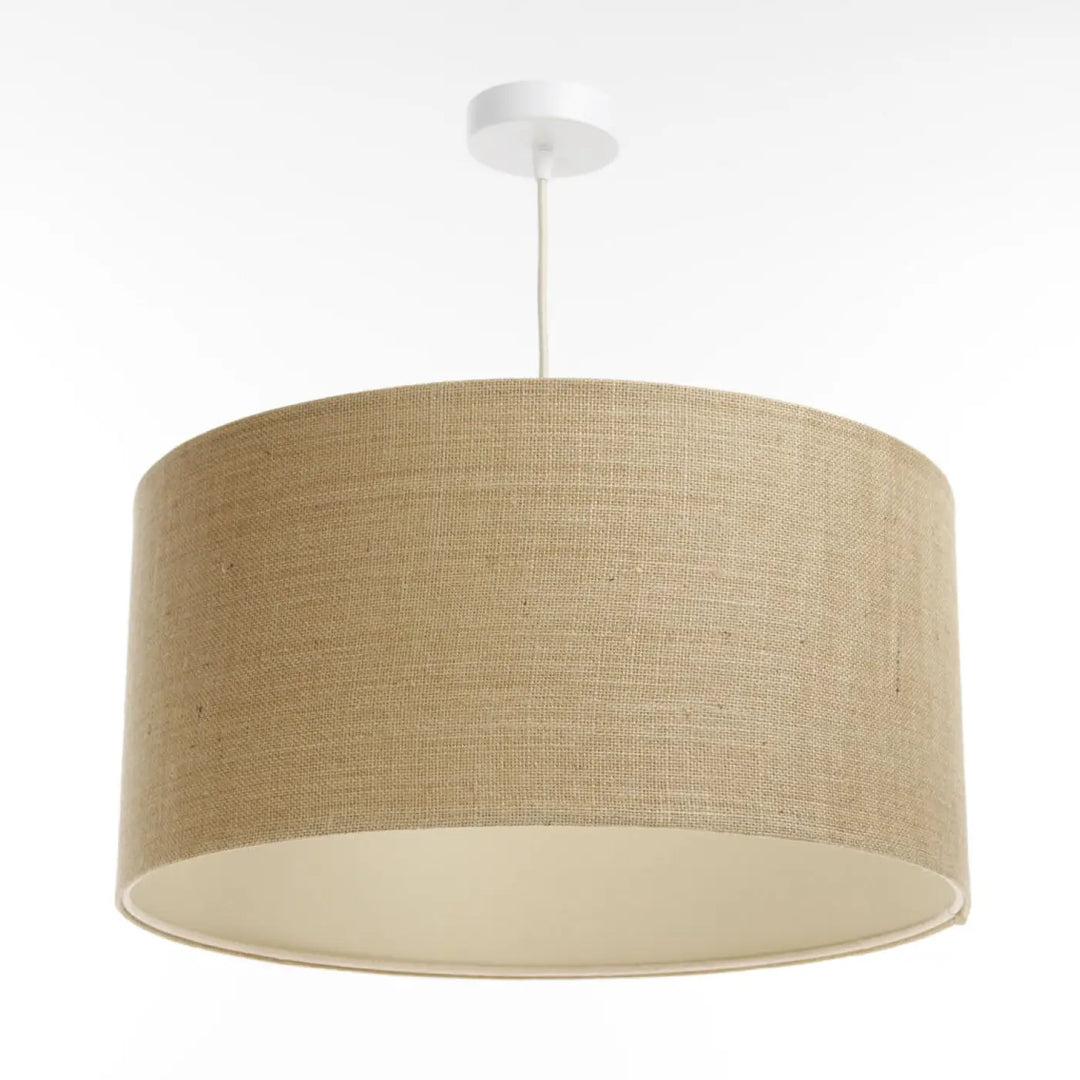 Suspension luminaire beige en tissu beige minimaliste chic avec fixation plafond blanche pour intérieur boho élégant