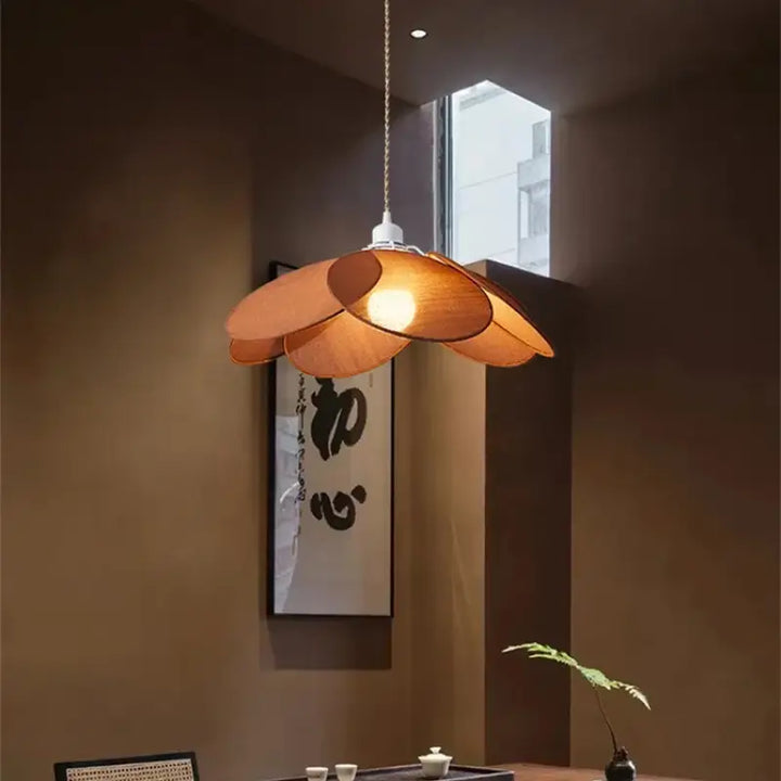 Suspension luminaire en tissu fleur style moderne raffiné
