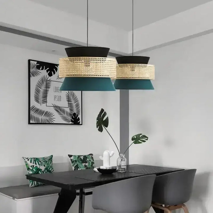 Suspension luminaire tricolore chic moderne en cannage

