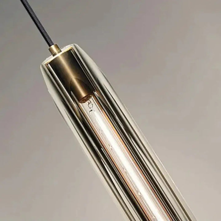Suspension Luminaire Tube Verre Sculpté Élégant Design

