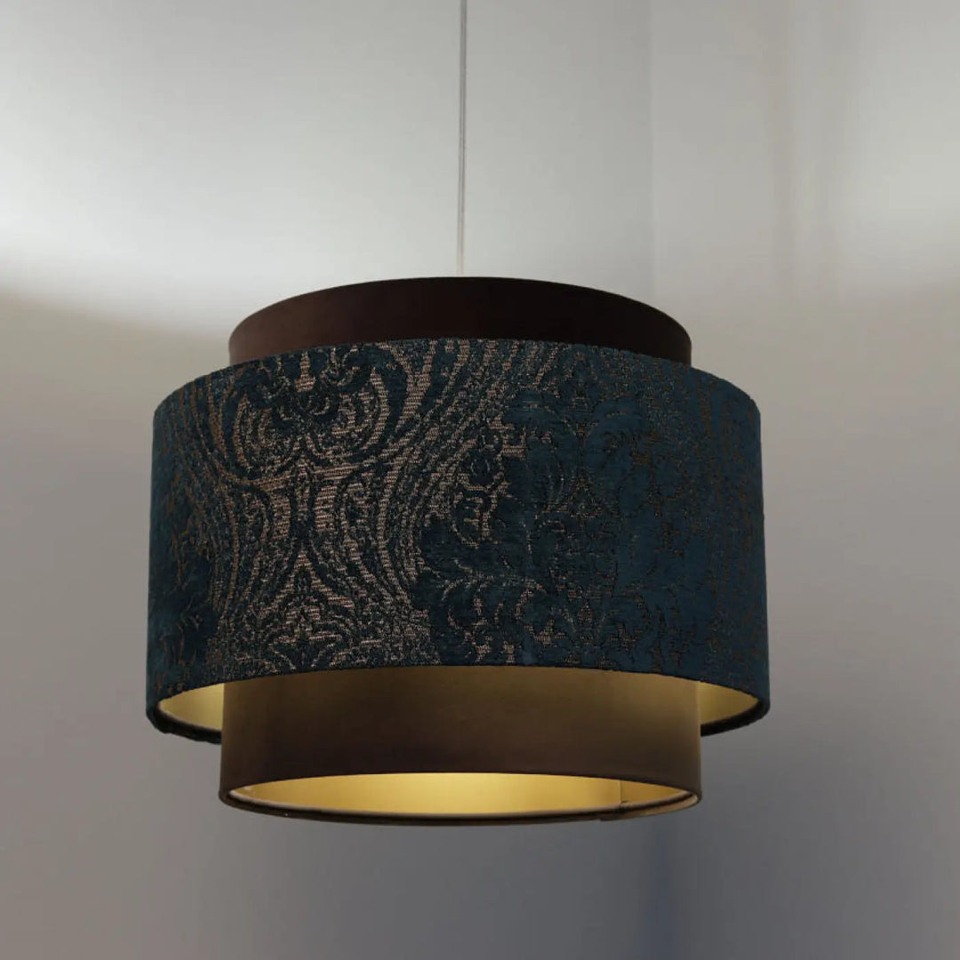Suspension luminaire doblo avec abat-jour en tissu turquoise marron orné de motif damassé argenté et intérieur doré