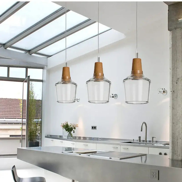 Suspension luminaire en verre effet bois au style scandinave