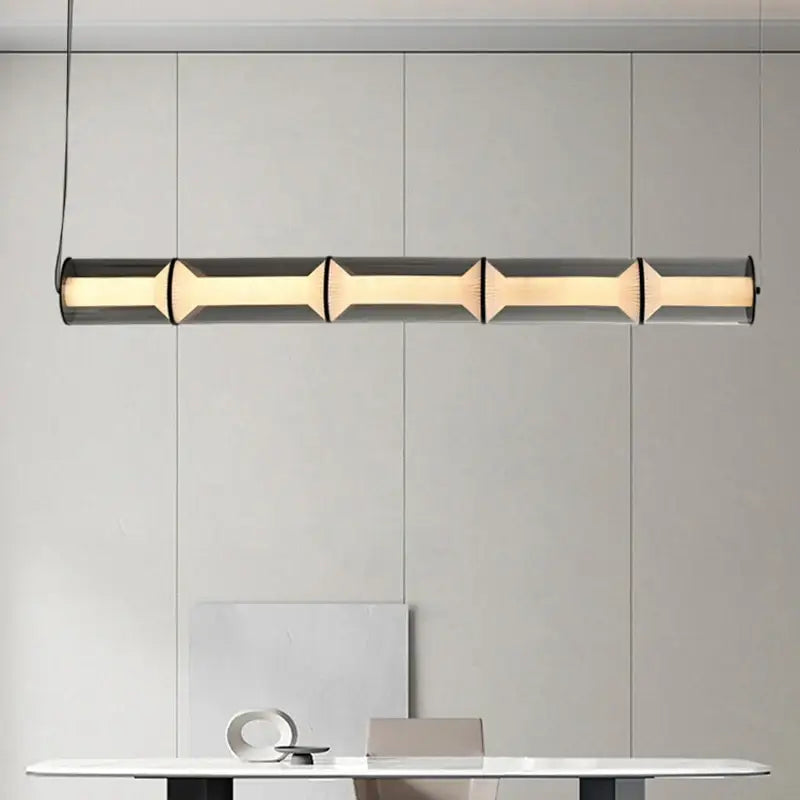 Suspension luminaire en verre avec lumière blanche élégante
