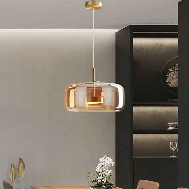 La Suspension Luminaire En Verre Avec Une Teinture Cognac Style Rond