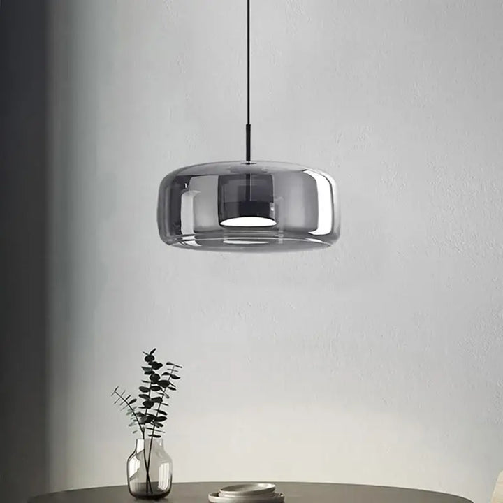 La Suspension Luminaire En Verre Avec Une Teinture Cognac Style Rond