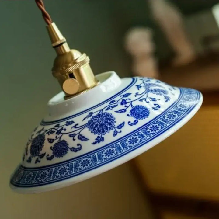 Suspension luminaire vintage en céramique bleue style raffiné