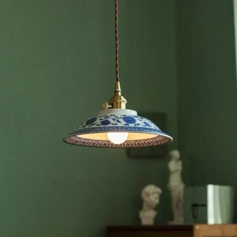 Suspension luminaire vintage en céramique bleue style raffiné